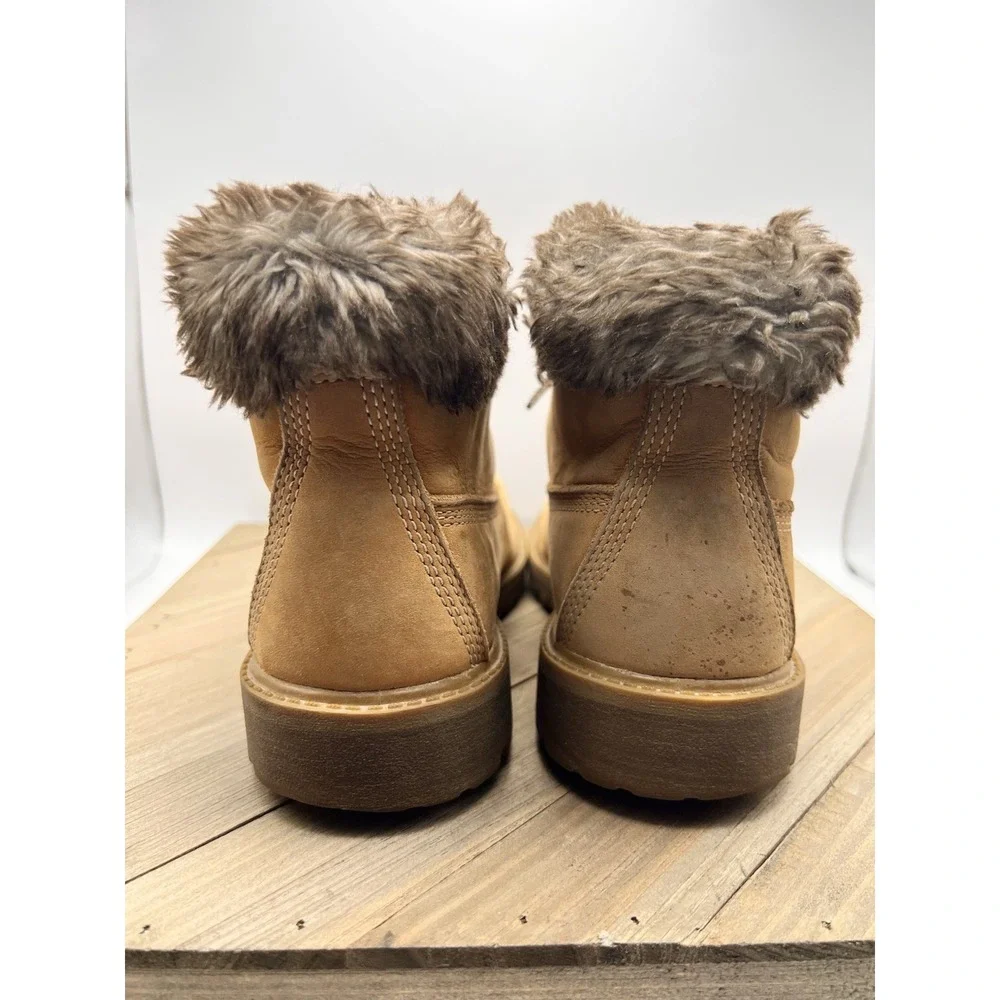 Timberland Boys Size 3 Wheat Nubuck Leather Boots Faux Fur Collar Lace Up Kids